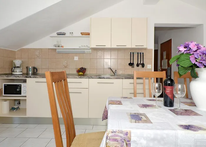 Apartments By The Sea Slatine, Ciovo - 12176