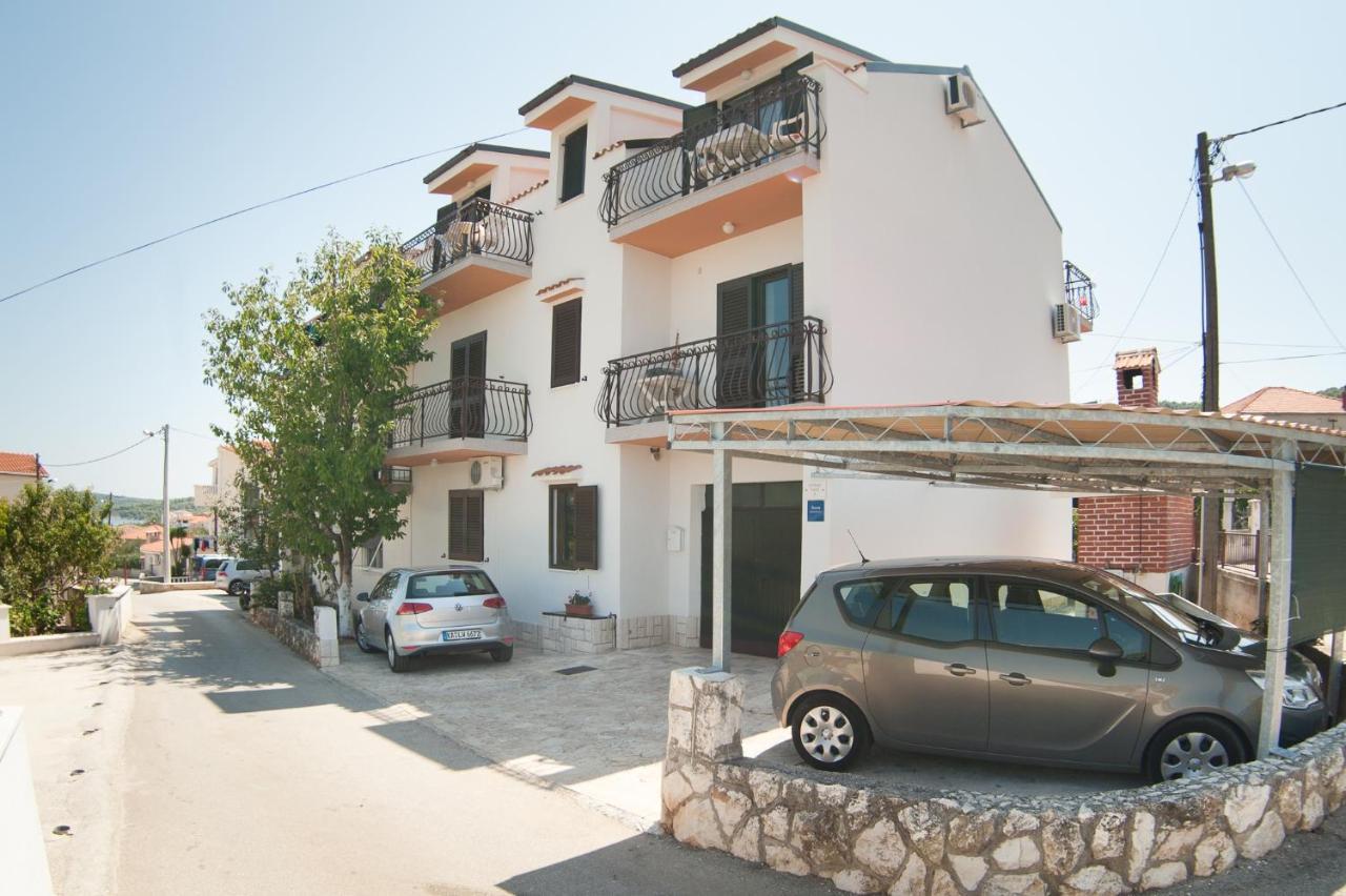 Apartment By The Sea Slatine, Ciovo - 12176