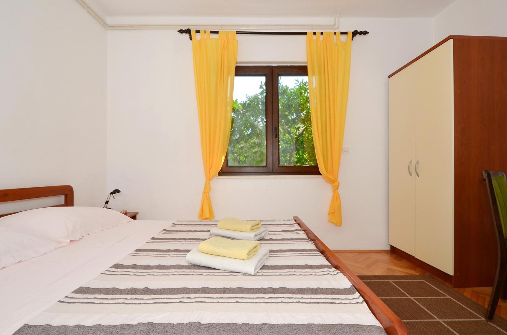 Apartment By The Sea Slatine, Ciovo - 12176